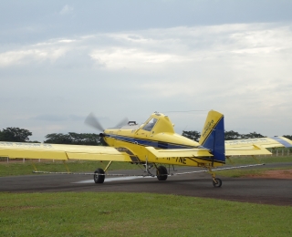 AIRTRACTOR AT502B